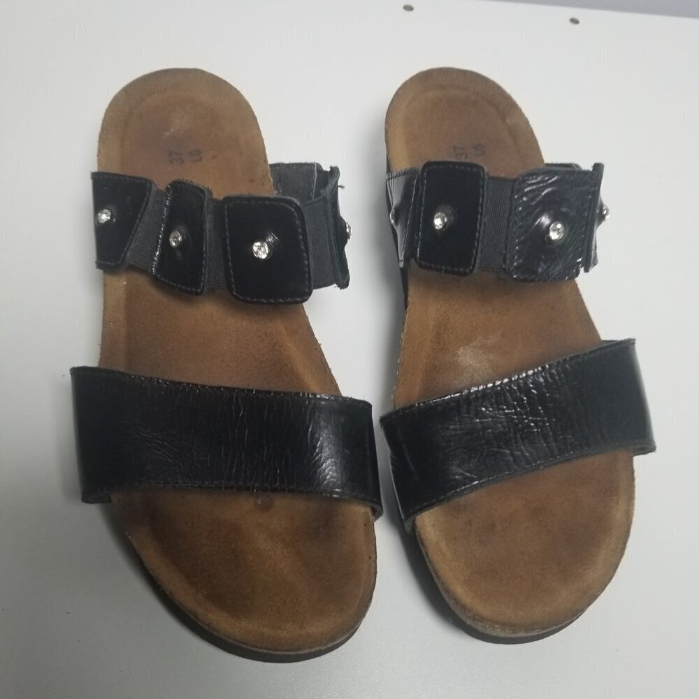 Naot Ashley Women's Black Leather Rhinestone Embellshed Sandals Sz 37 US 6-6.5